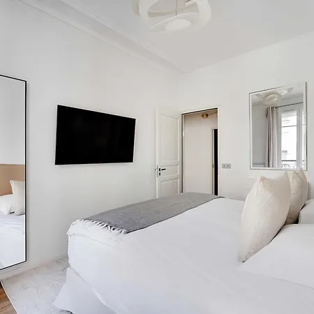 Beautiful Apt - 2bd-4p -16eme-avenue Foch شقة