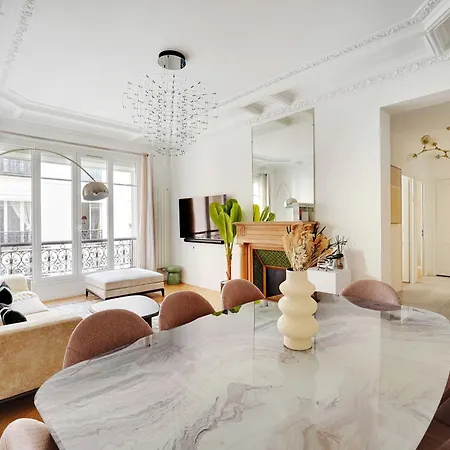 Beautiful Apt - 2bd-4p -16eme-avenue Foch شقة